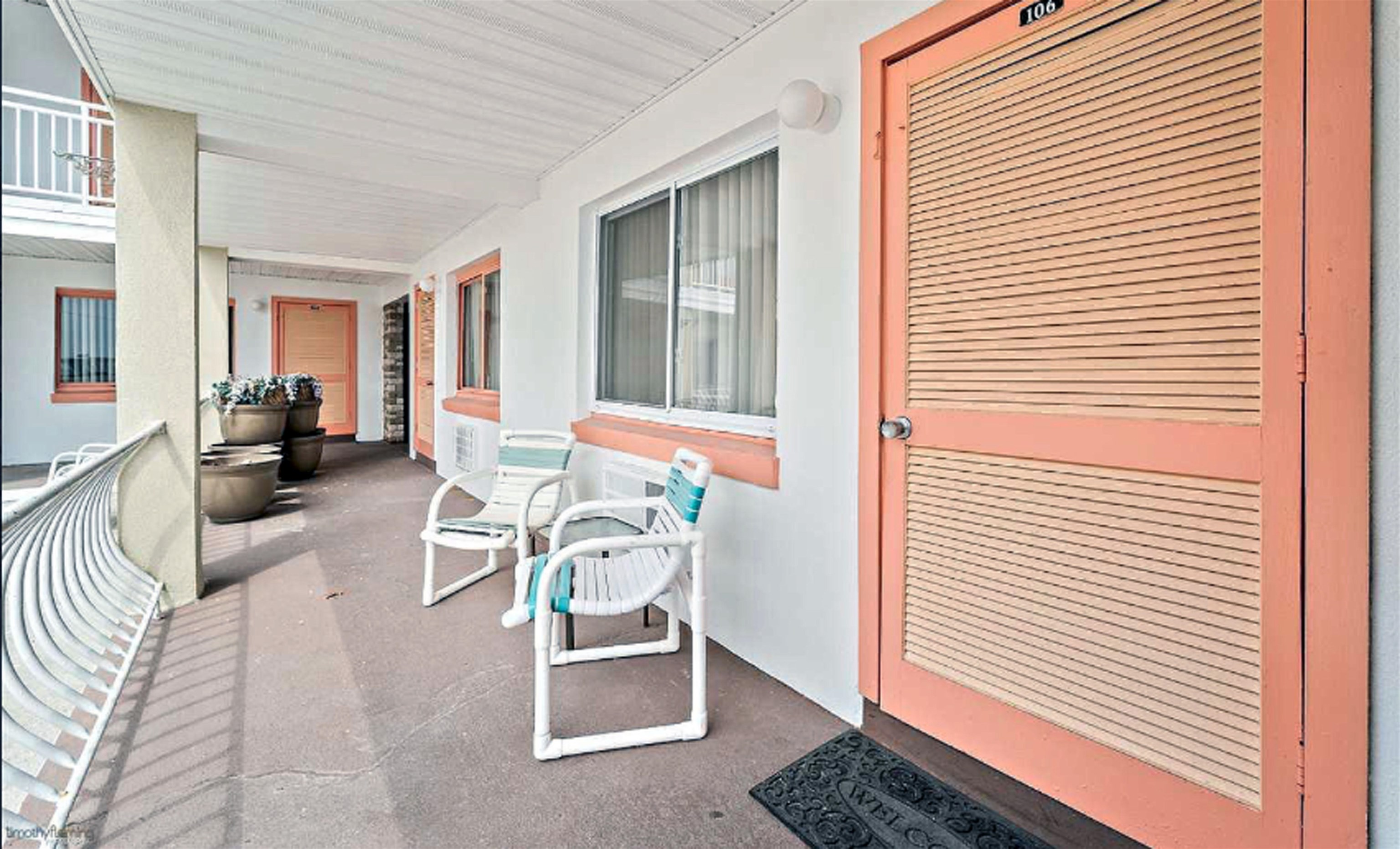 1200 Kennedy Drive 106