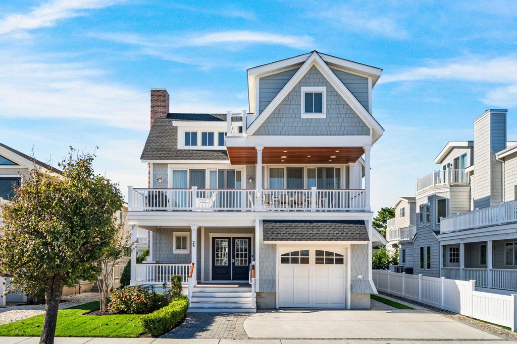 Photo of 24 E 19th Street, Avalon, NJ 08202 (MLS # 262936)