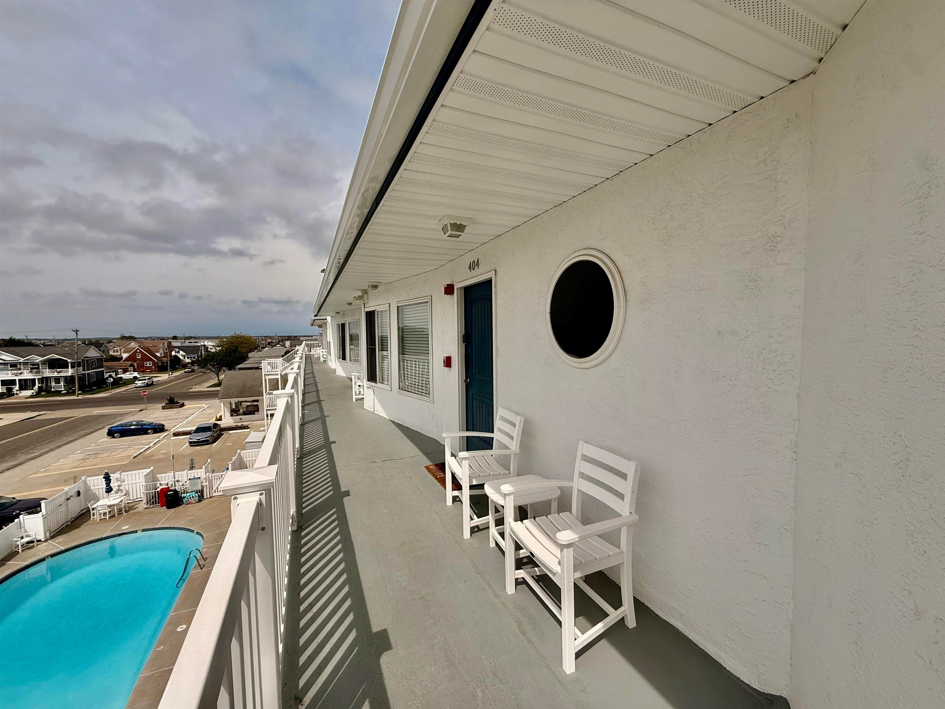 6109 E Atlantic Avenue 404