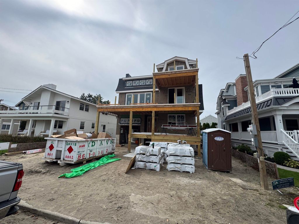 Photo of 34 W 13th Street, Avalon, NJ 08202 (MLS # 252045)