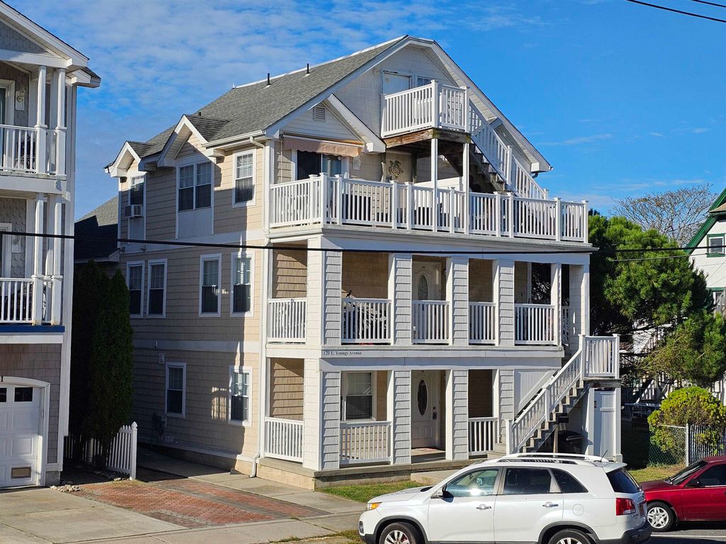 Photo of 120 E Youngs Avenue #101R, Wildwood, NJ 08260 (MLS # 253100)
