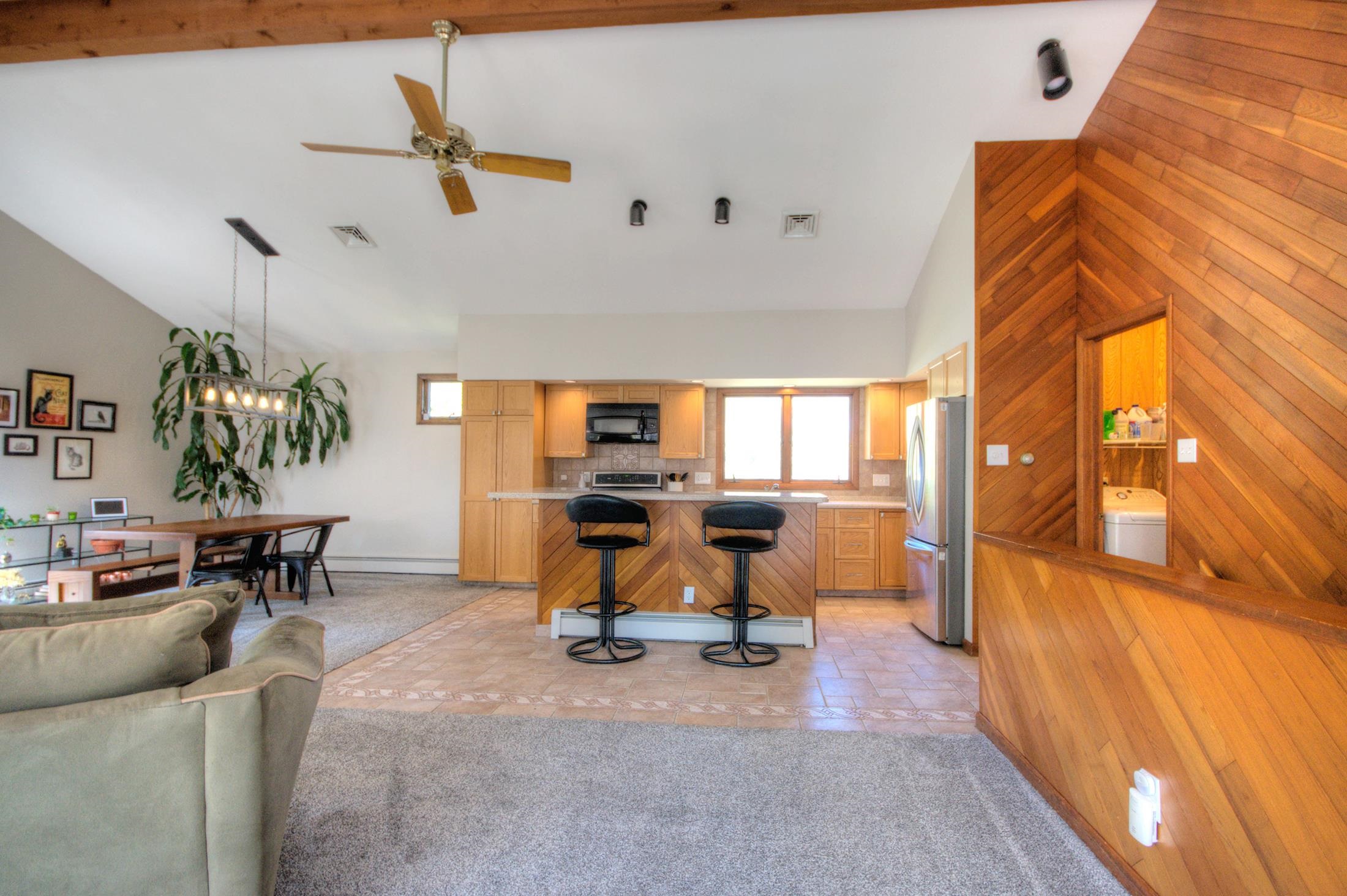 8 E Curran Drive