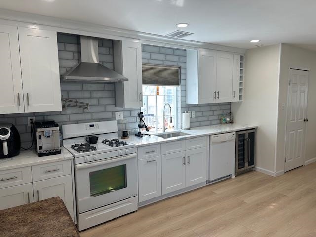 Ventnor, New Jersey 08406, United States, 3 Bedrooms Bedrooms, ,2 BathroomsBathrooms,Residential,Active,43989