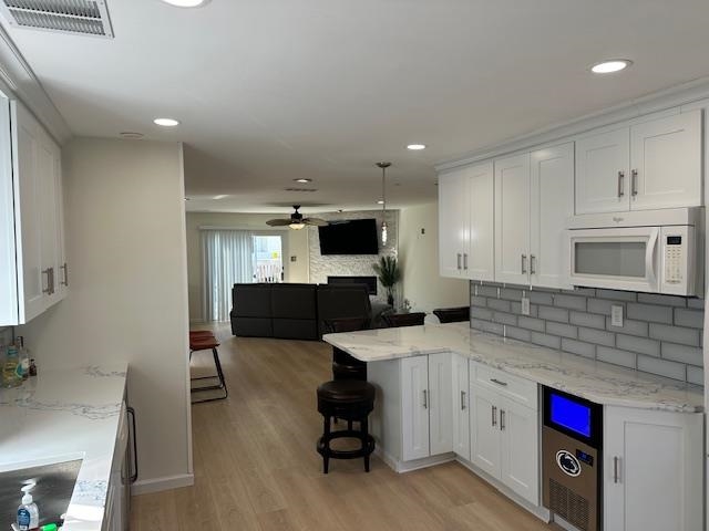 Ventnor, New Jersey 08406, United States, 3 Bedrooms Bedrooms, ,2 BathroomsBathrooms,Residential,Active,43989