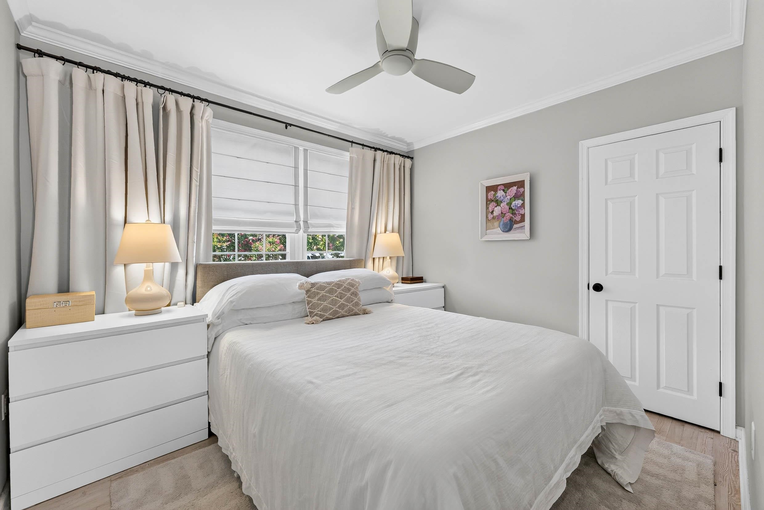 130 W Buttercup Road