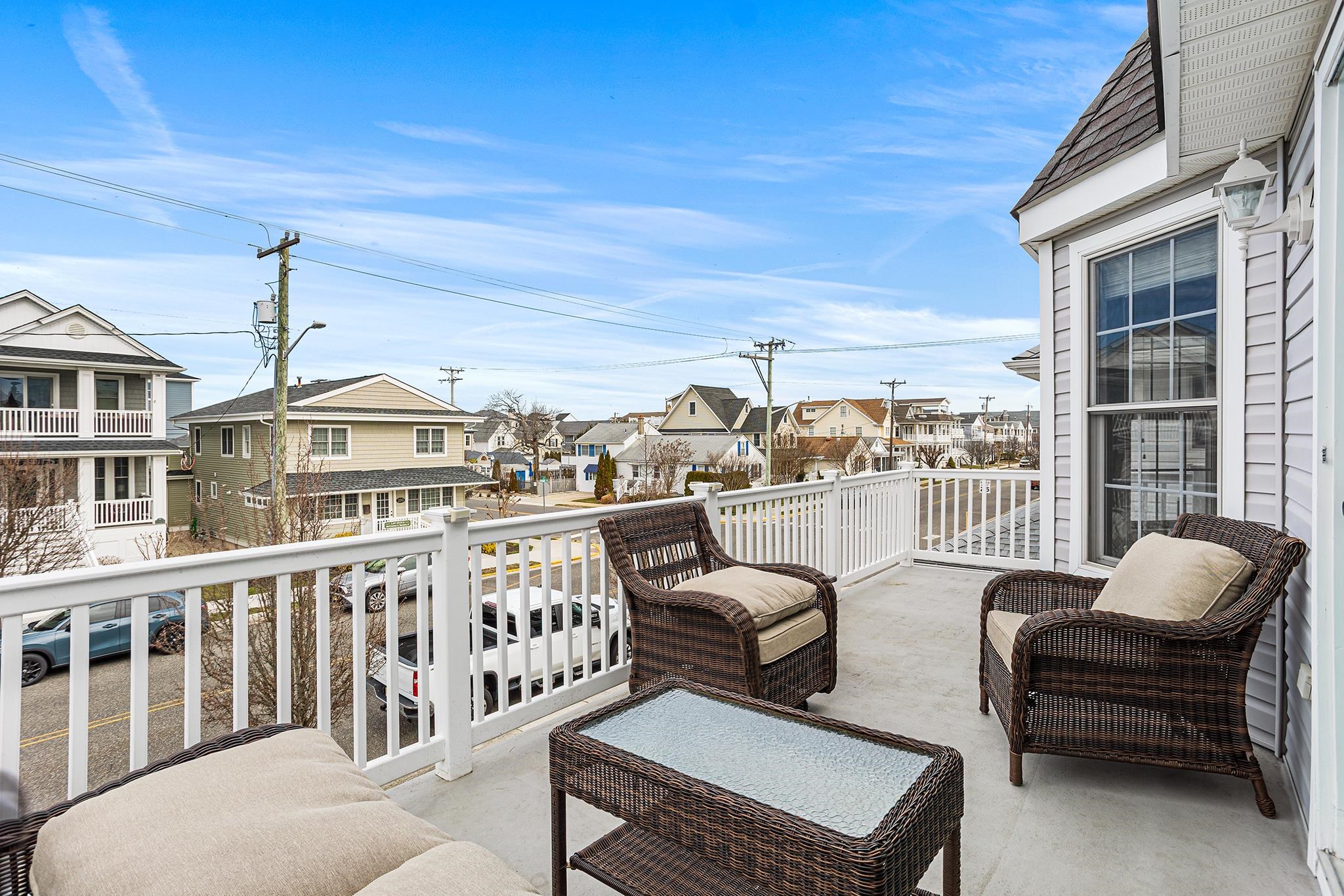 207 Asbury Avenue 2nd Floor