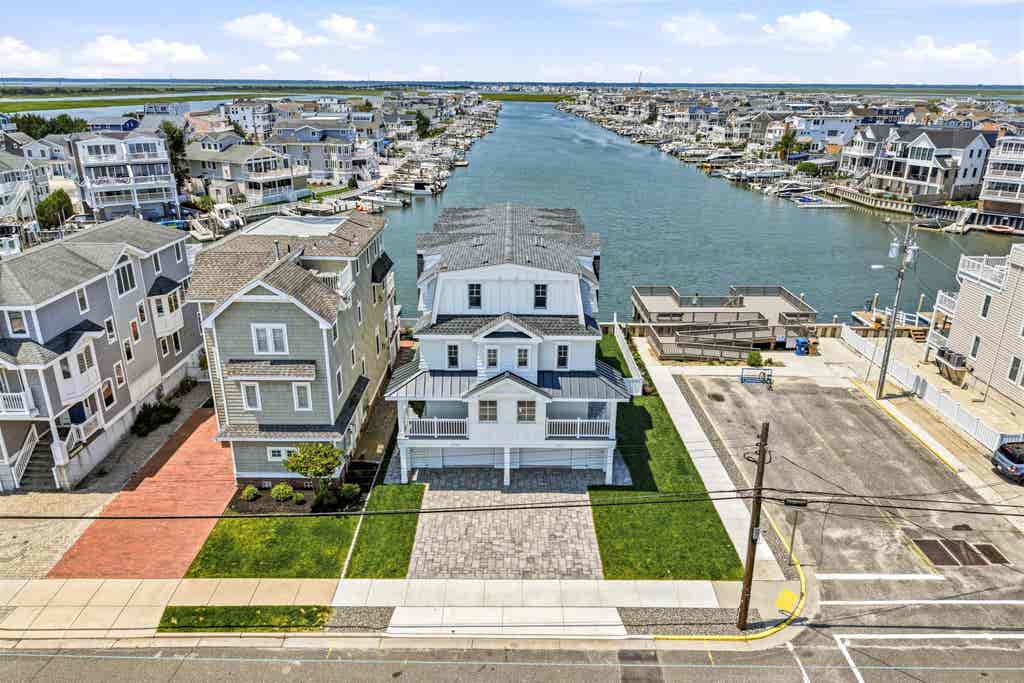 Photo of 2328 Ocean Drive #2328, Avalon, NJ 08202 (MLS # 261992)