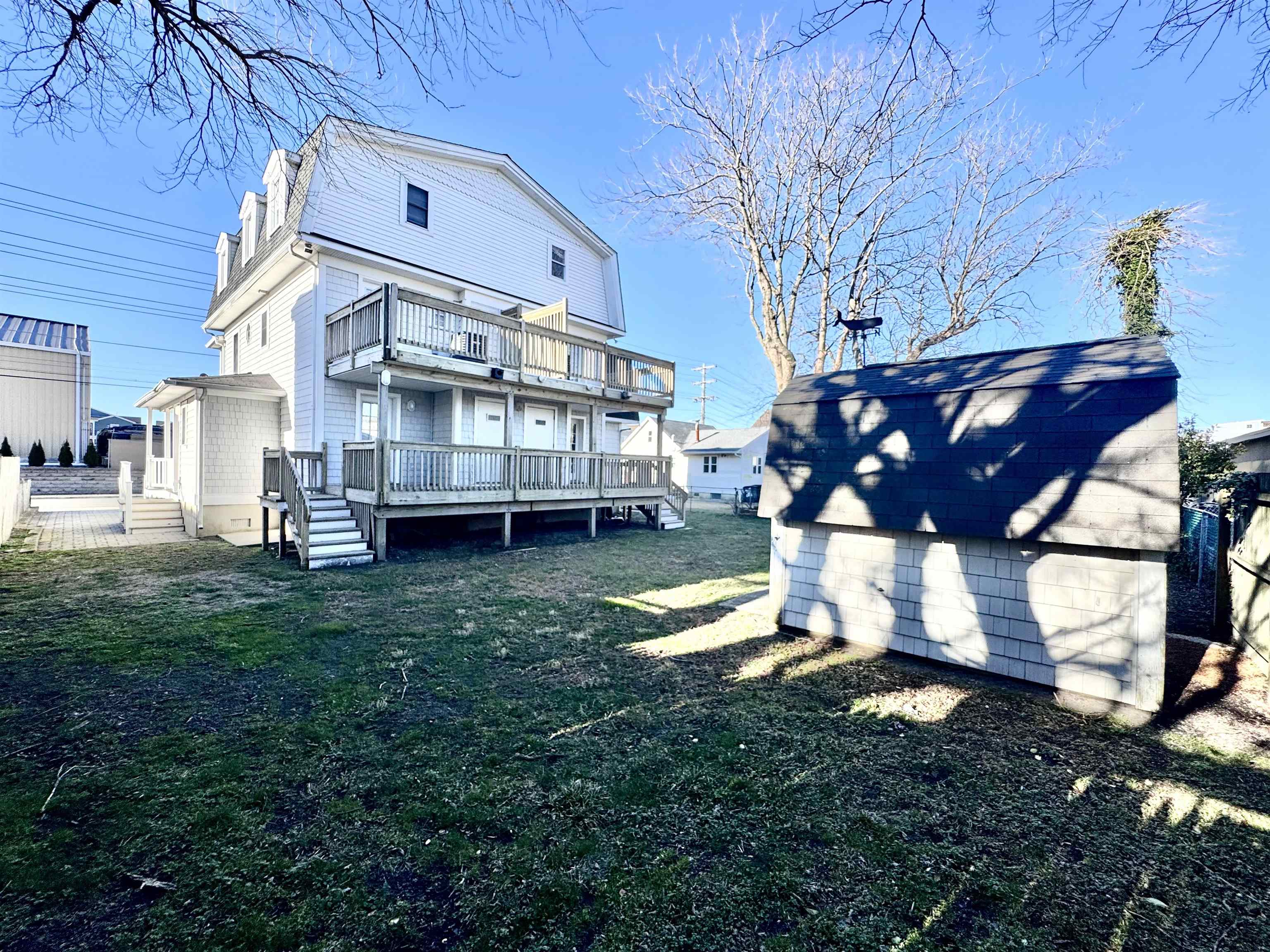 409 W Oak Avenue A