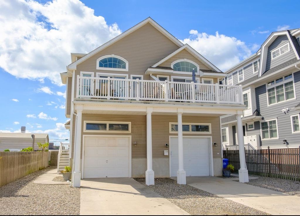 Photo of 212 25th Street #End Unit, Avalon, NJ 08202 (MLS # 260147)