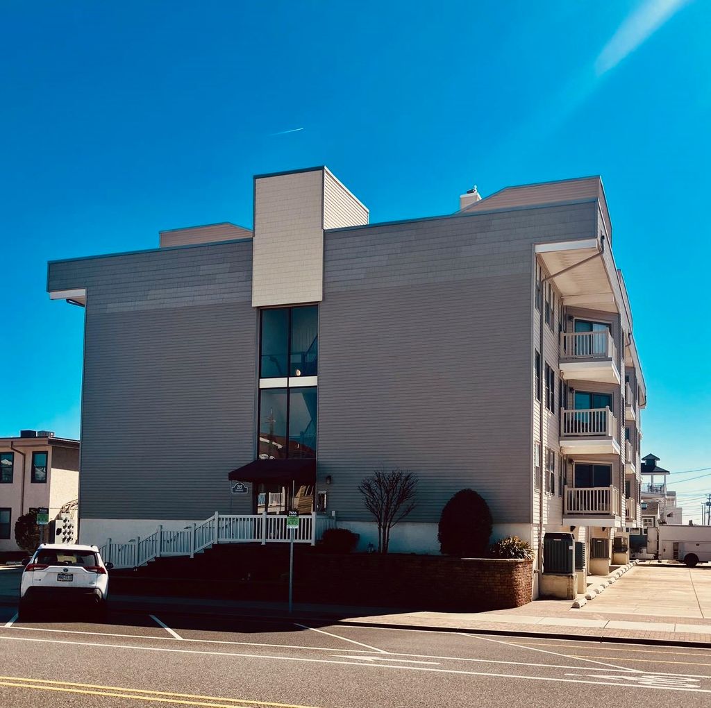 Photo of 215 Surf Avenue #104, North Wildwood, NJ 08260 (MLS # 260553)