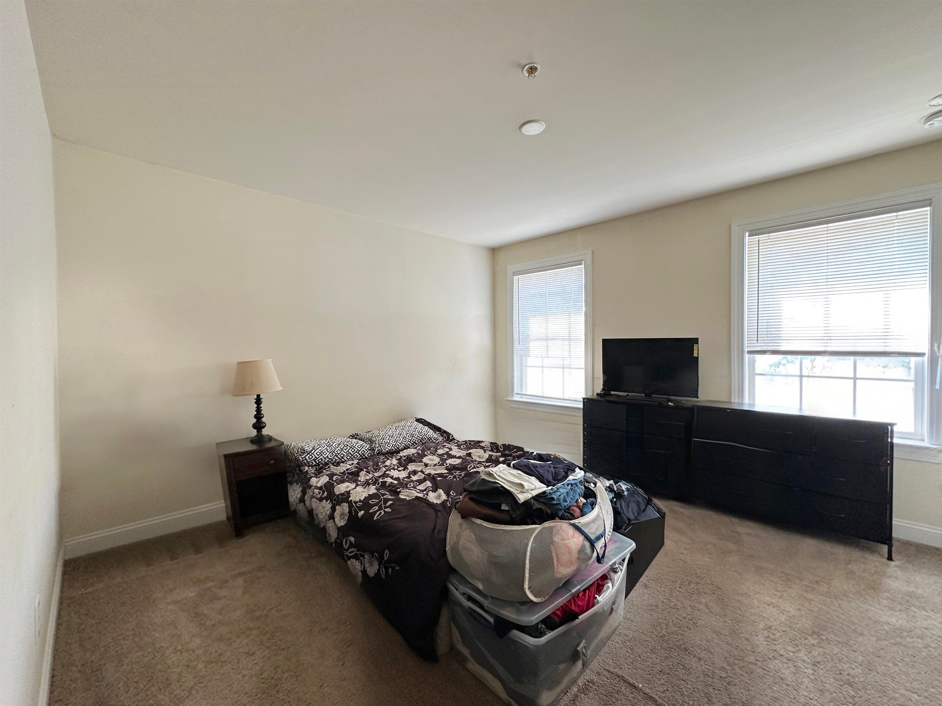 122 E Schellenger Avenue 100
