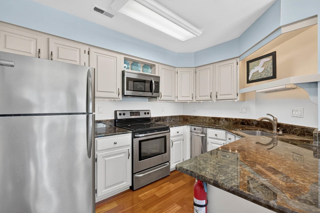 Photo of 802 Harbour Cove #802, Somers Point, NJ 08224 (MLS # 262343)