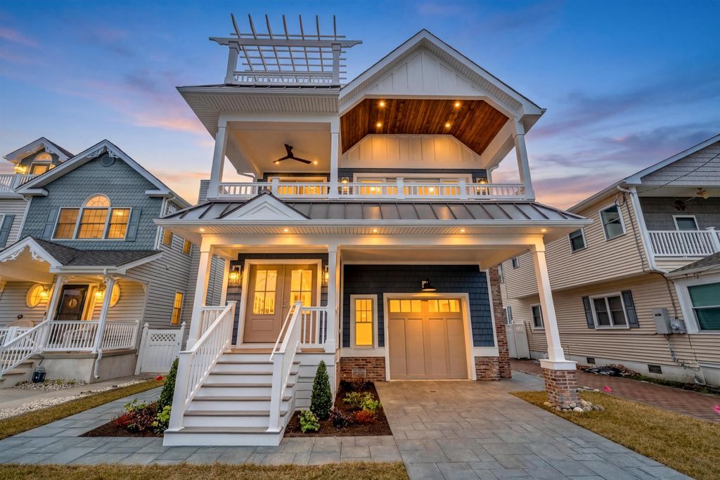 Photo of 120 E Syracuse Avenue, Wildwood Crest, NJ 08260 (MLS # 260712)