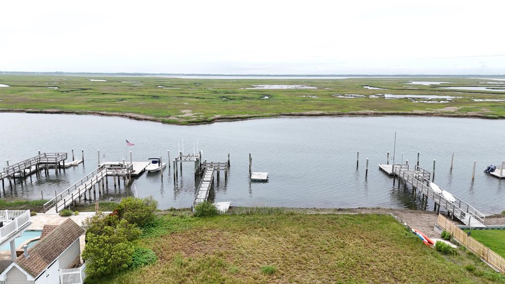 Photo of 6088 Ocean Drive DR, Avalon, NJ 08202 (MLS # 261442)
