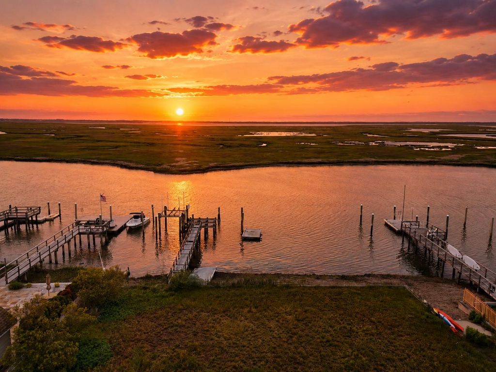 Photo of 6088 Ocean Drive DR, Avalon, NJ 08202 (MLS # 261442)