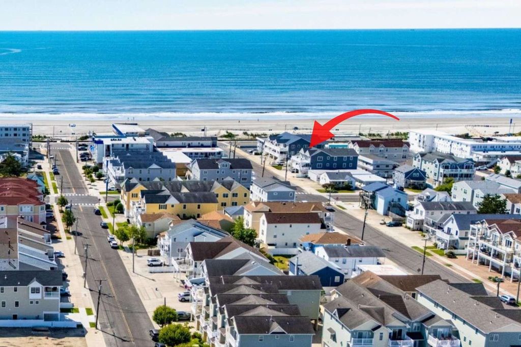Photo of 504 E 11th Avenue #D, North Wildwood, NJ 08260 (MLS # 260254)