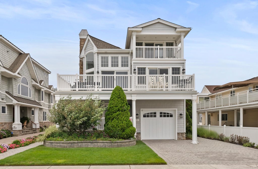 Photo of 84 E 19th Street, Avalon, NJ 08202 (MLS # 262734)