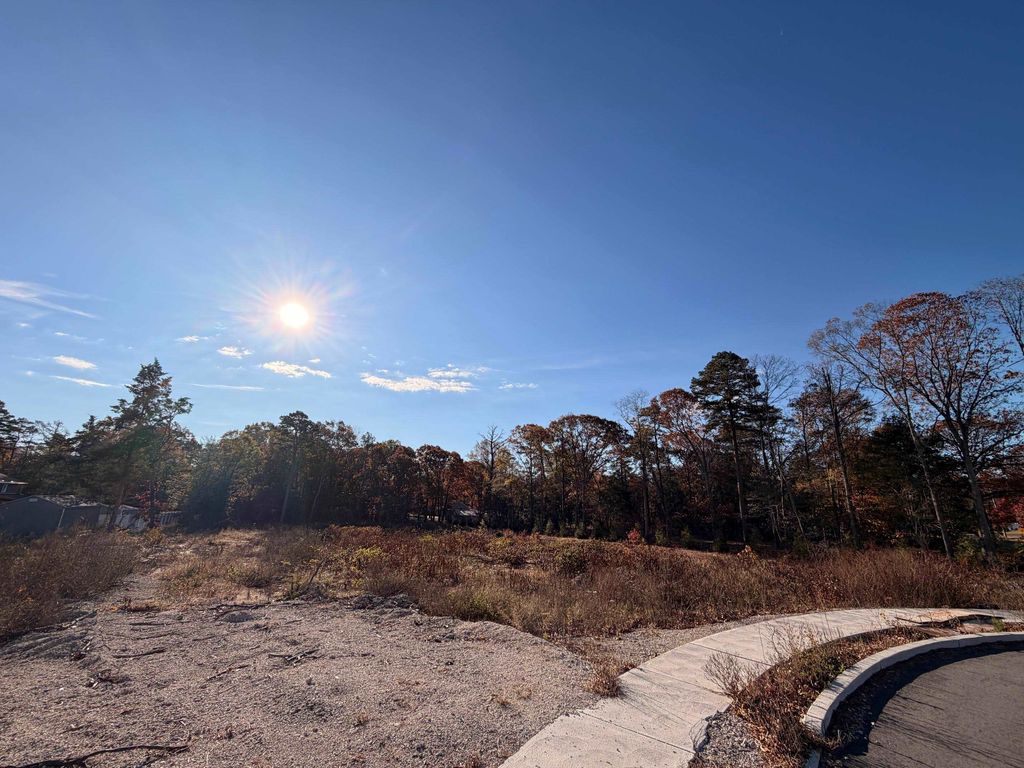 Photo of 731 Ocean Crest Avenue, Marmora, NJ 08223 (MLS # 253351)