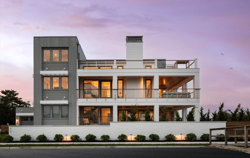 Photo of 83 E 25th Street, Avalon, NJ 08202 (MLS # 251319)