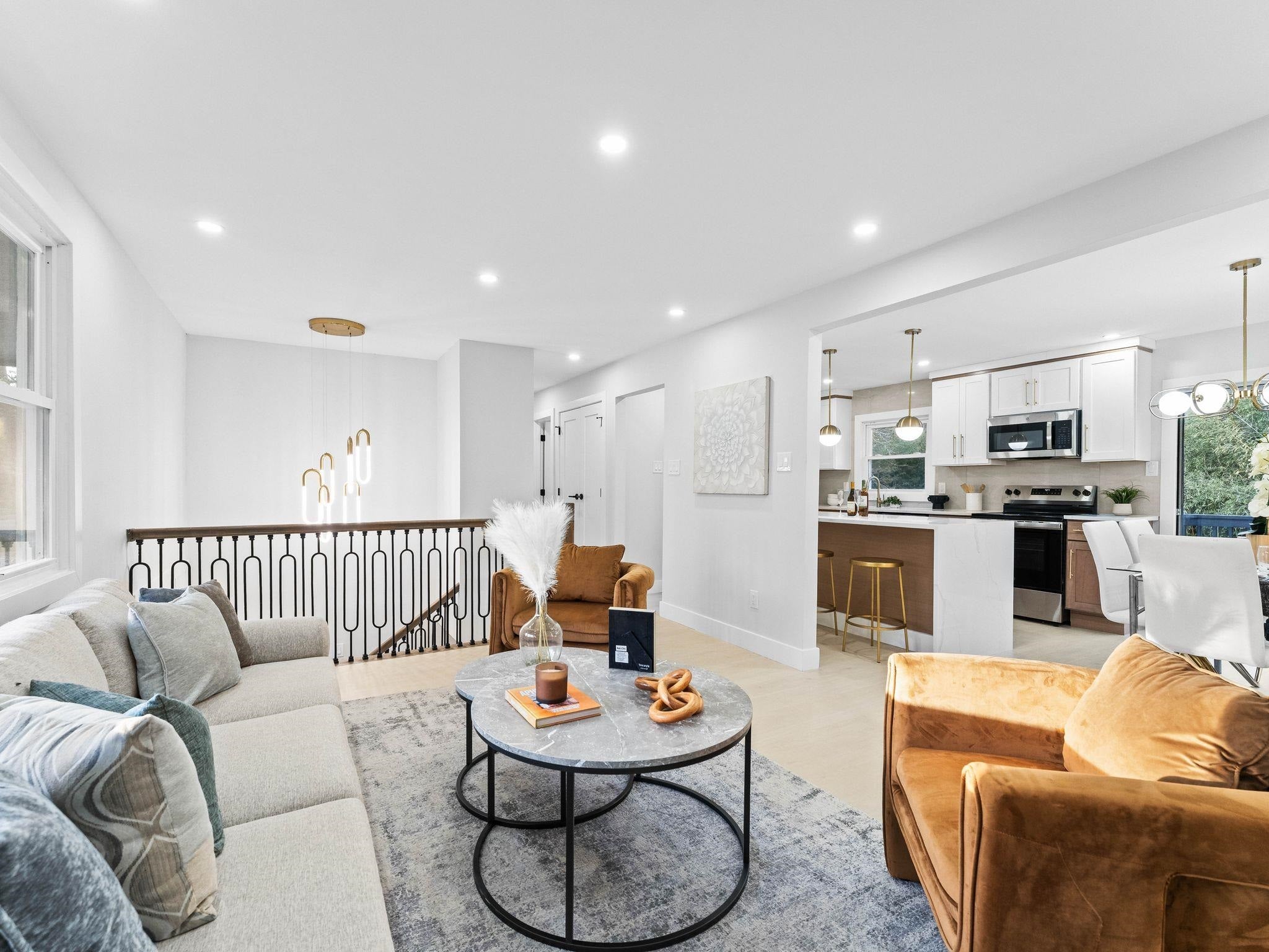 1 Black Oak Drive