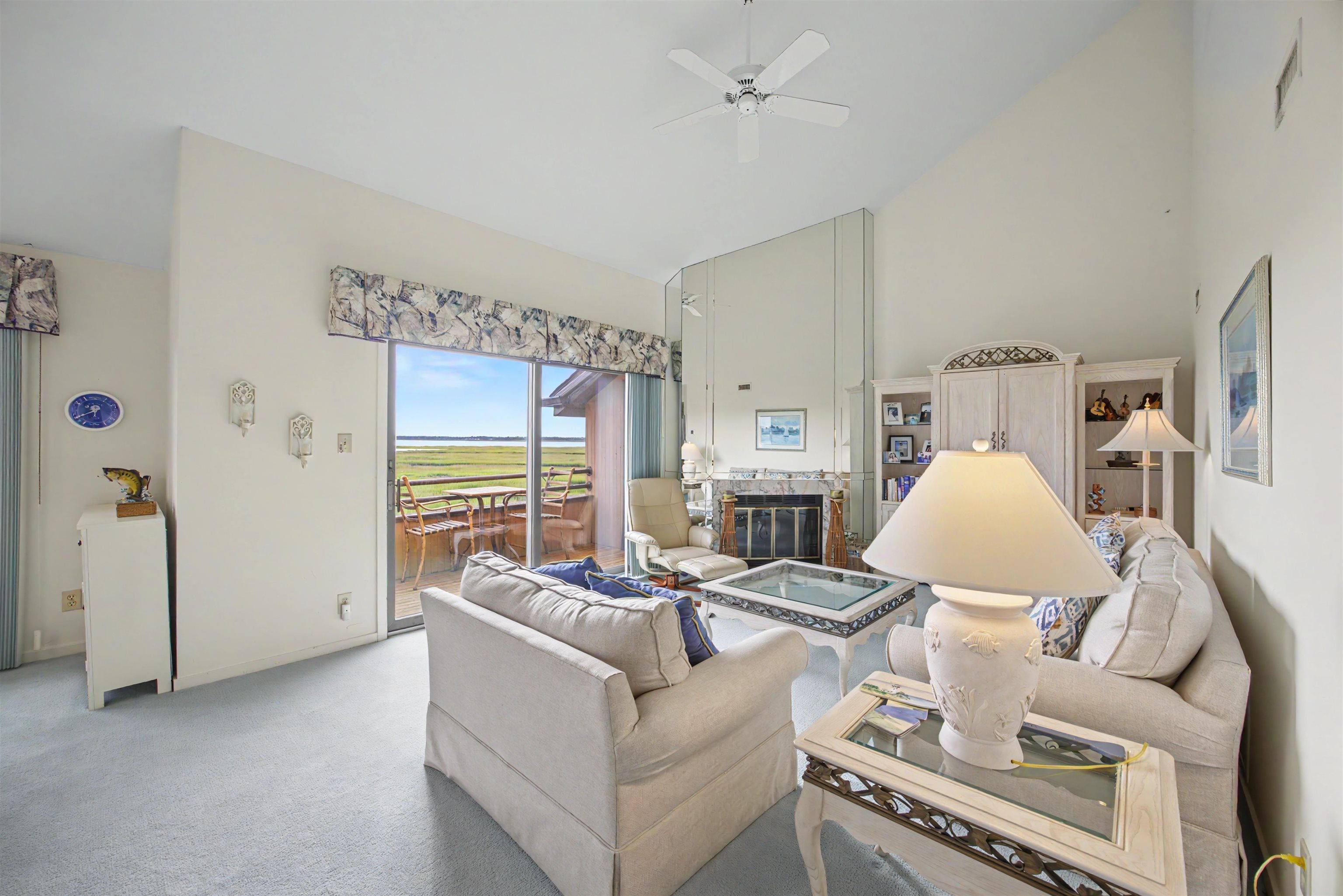 123 Wahoo Drive 123