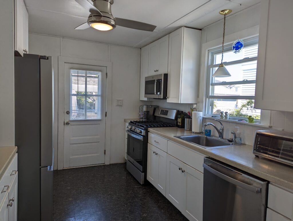 10305 First Avenue, Stone Harbor, New Jersey image 8