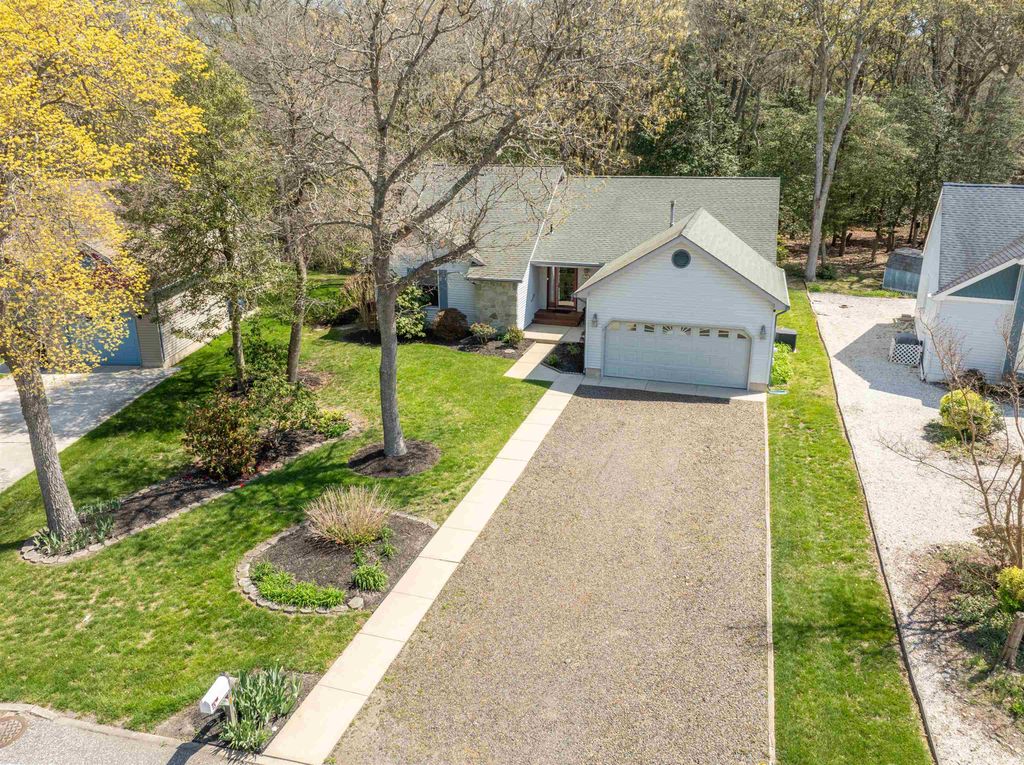 Photo of 15 Cranefly Circle, North Cape May, NJ 08204 (MLS # 261015)