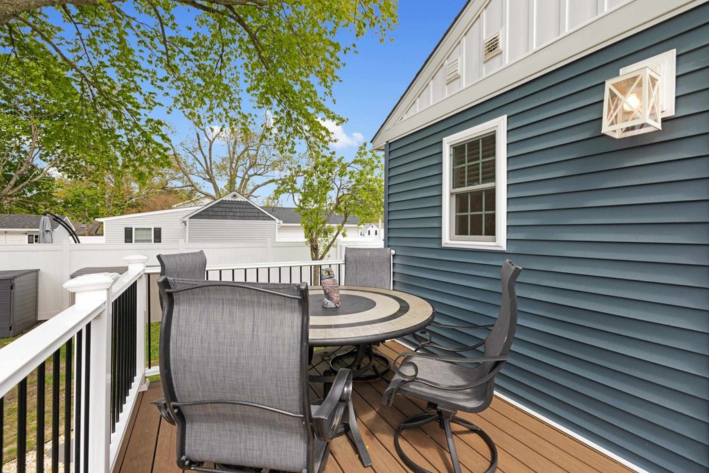 Photo of 324 E Tampa Avenue, Villas, NJ 08251 (MLS # 261088)