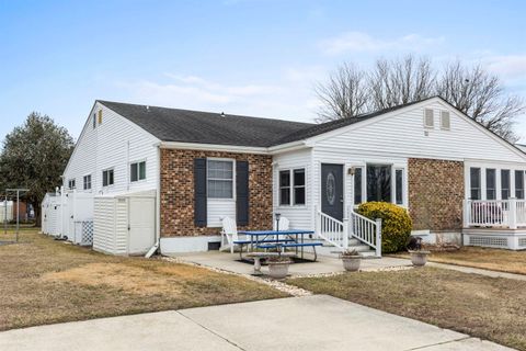 Multifamily For Sale - 1320 A Illinois Avenue<br/> Cape May, NJ 08204