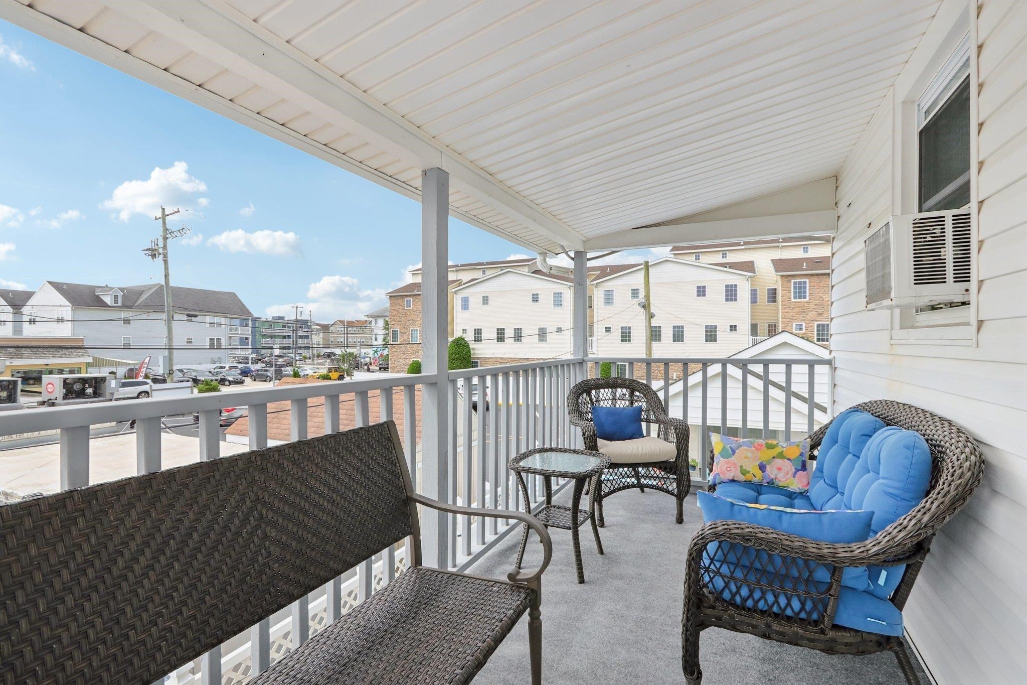 148 E Burk Avenue 4