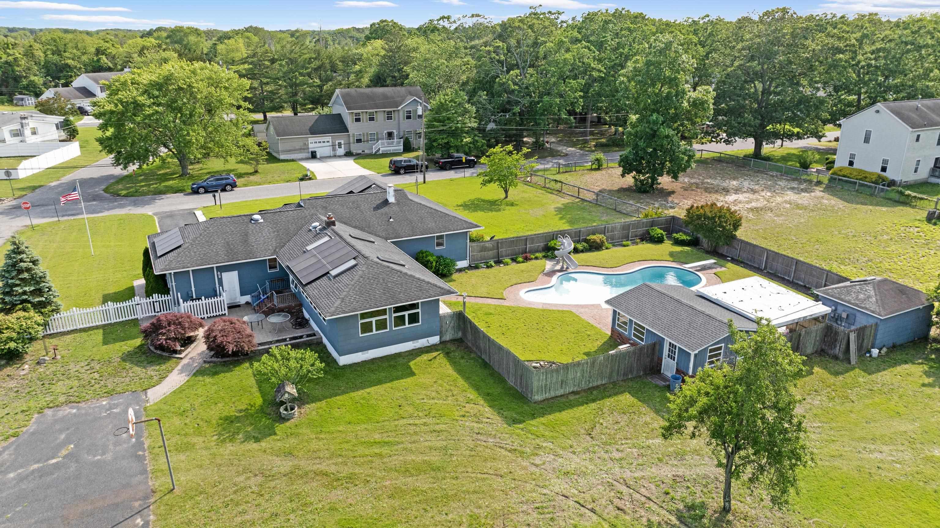 102 Teal Road, Rio Grande, New Jersey image 5