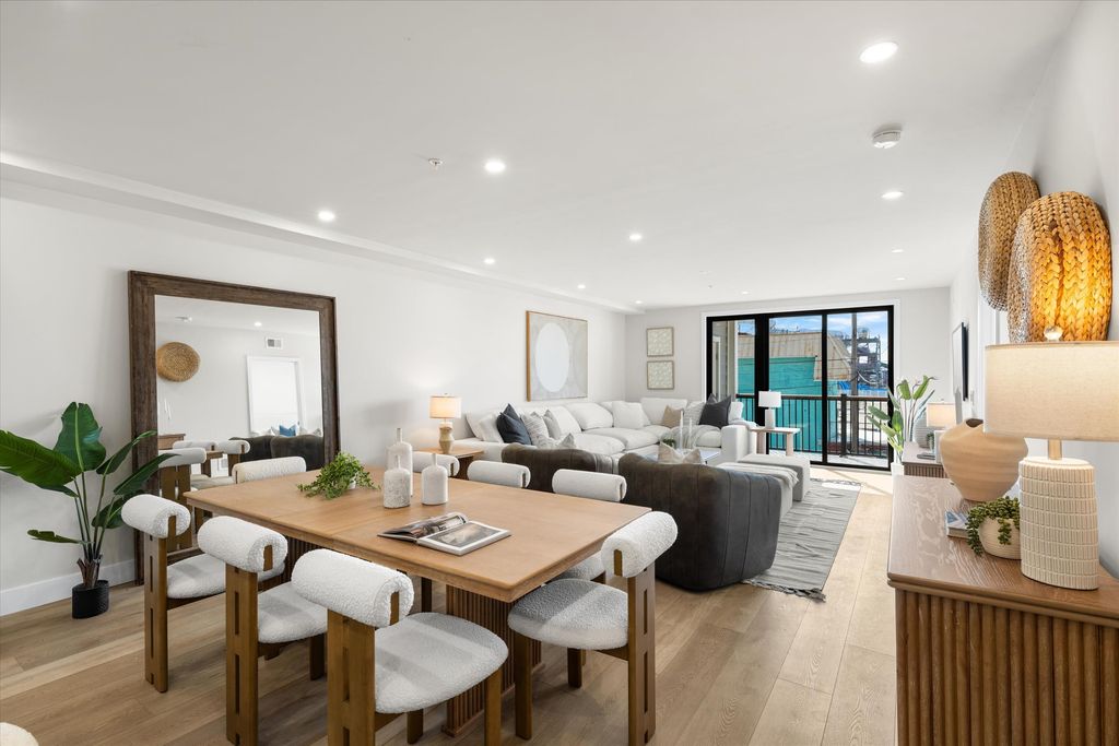 Photo of 323 E Oak Avenue #102, Wildwood, NJ 08260 (MLS # 260397)