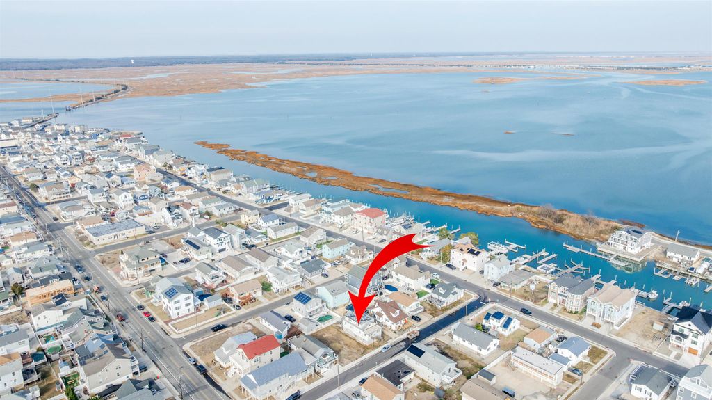 Photo of 6 J Avenue, West Wildwood, NJ 08260 (MLS # 253456)