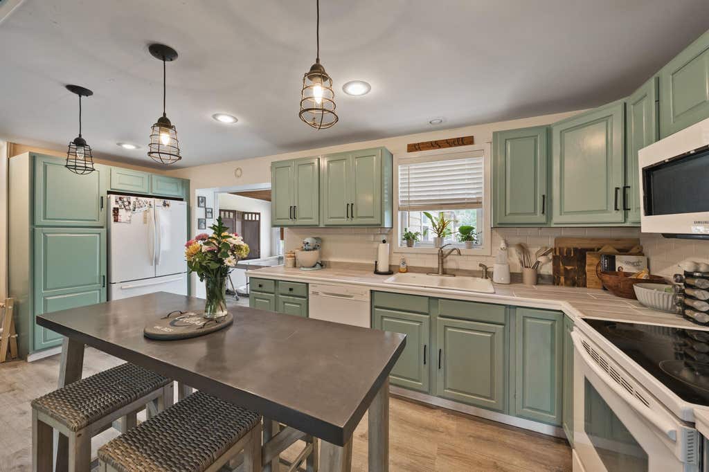 Photo of 231 Hagen Rd RD, Clermont, NJ 08210 (MLS # 261522)
