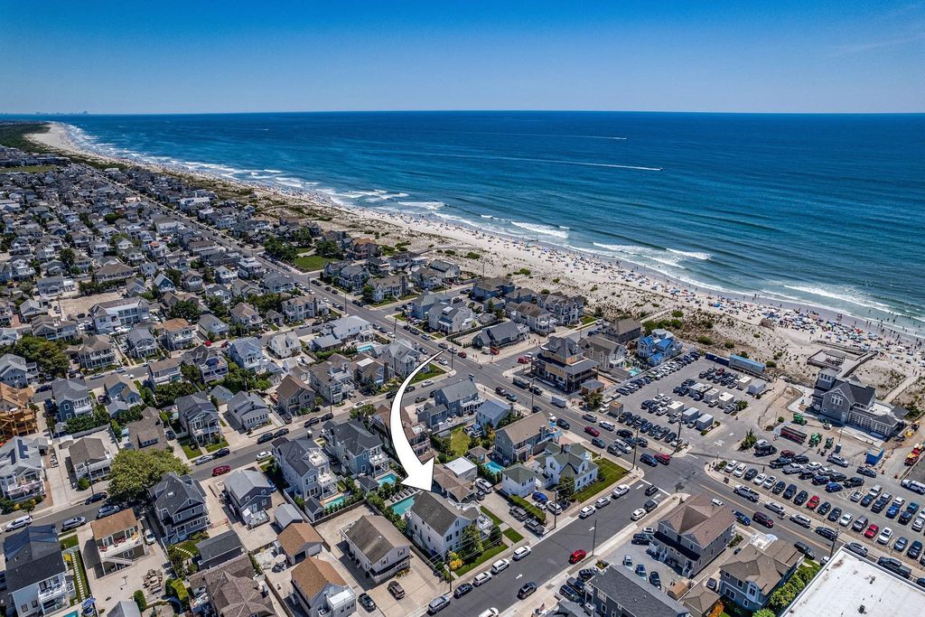 Photo of 128 95th Street, Stone Harbor, NJ 08247 (MLS # 261334)