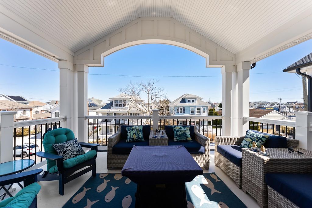 Photo of 112 W Wisteria Road #112, Wildwood Crest, NJ 08260 (MLS # 260753)