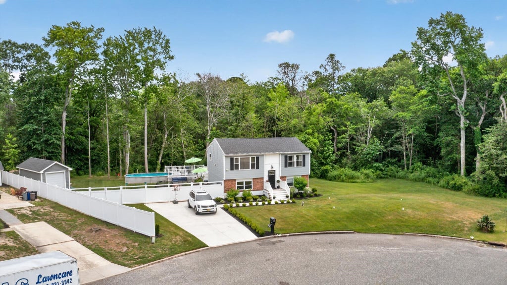 Photo of 3 Siskin Lane, Cape May Court House, NJ 08210 (MLS # 262692)
