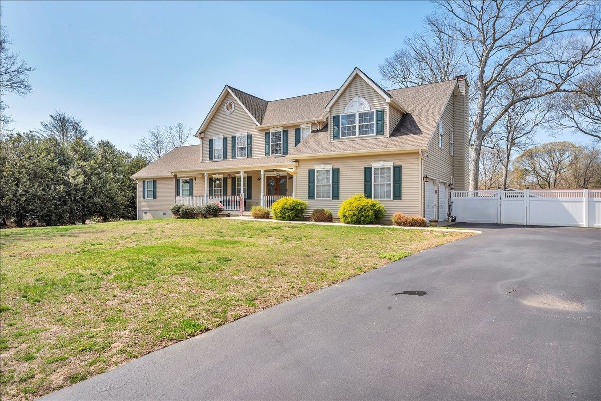 6 Hilltop Drive