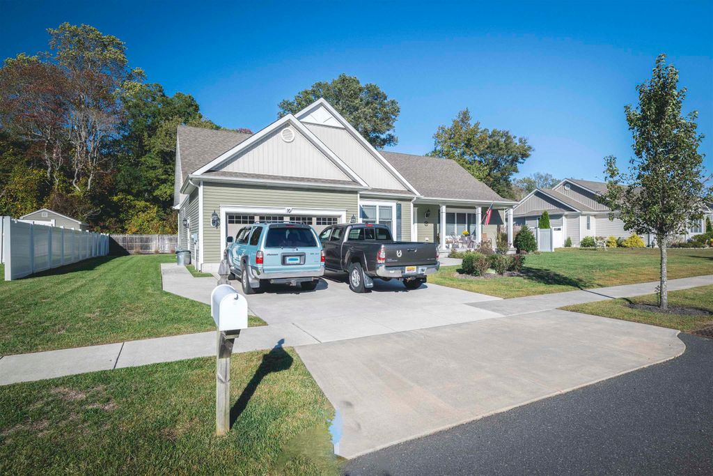 Photo of 10 Canterbury Way, Cape May Court House, NJ 08210 (MLS # 253125)