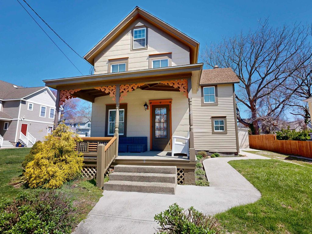 Photo of 111 Leaming Avenue, West Cape May, NJ 08204 (MLS # 260612)