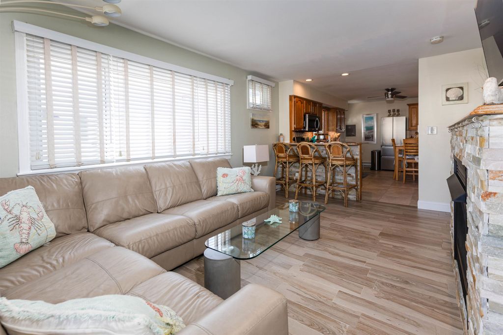 Photo of 318 E Hollywood Avenue #1, Wildwood Crest, NJ 08260 (MLS # 260618)