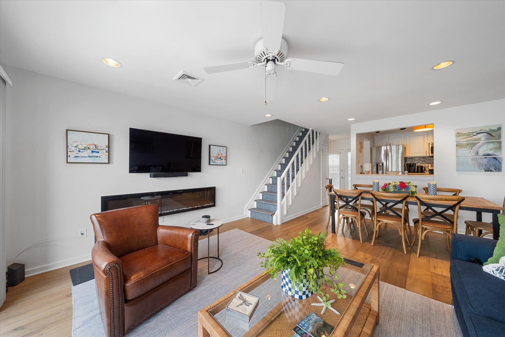 318 83rd Street #9, Stone Harbor, New Jersey image 2