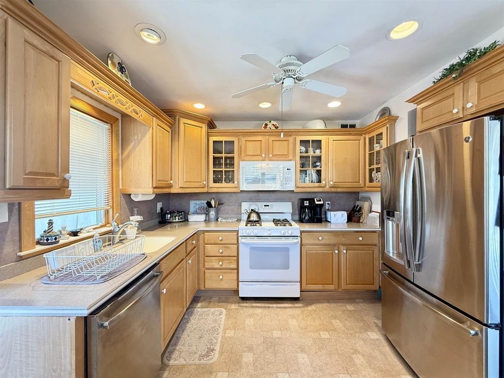 9102 3rd Avenue, Stone Harbor, New Jersey image 2