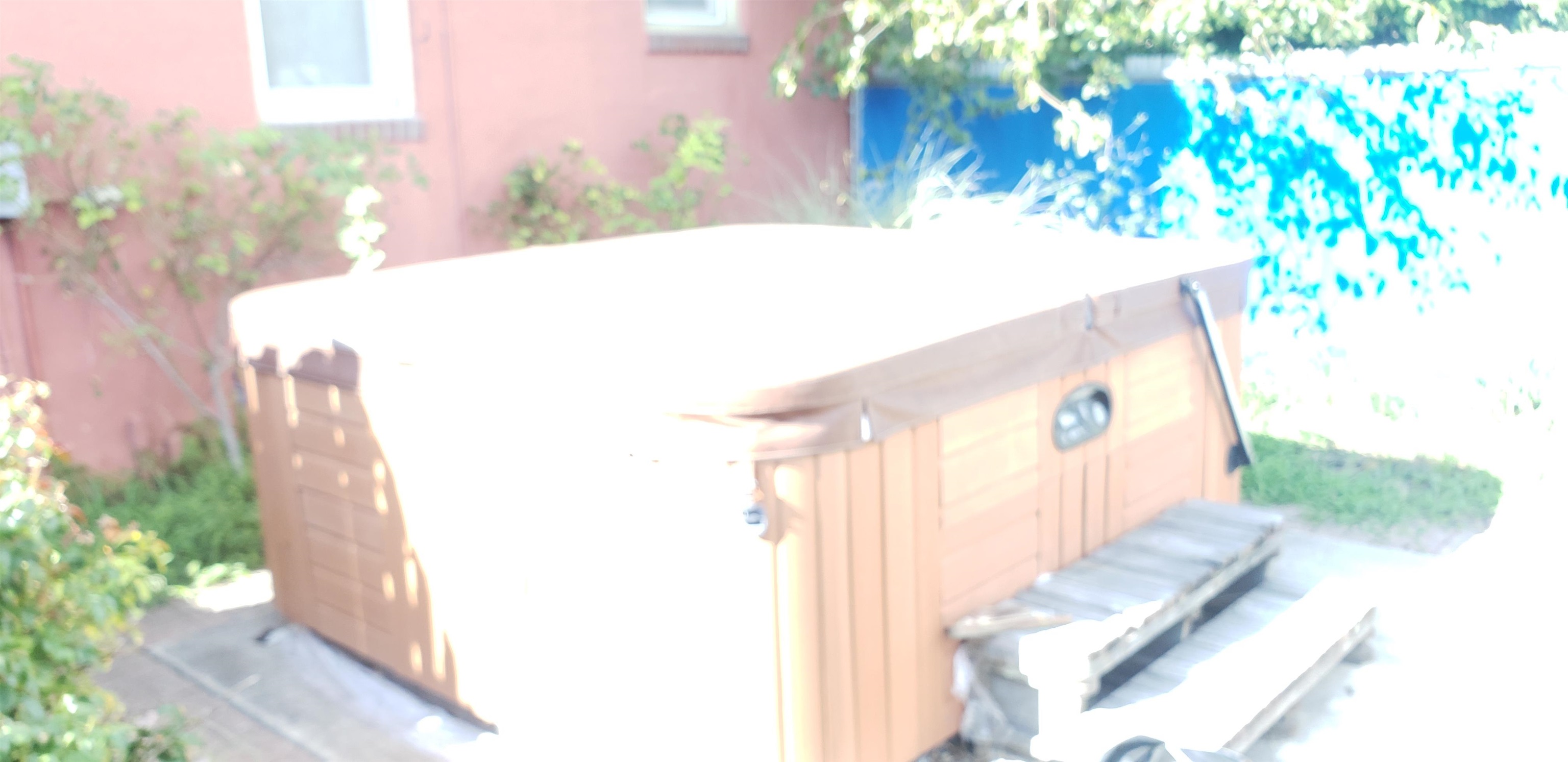 138 W Garfield Avenue