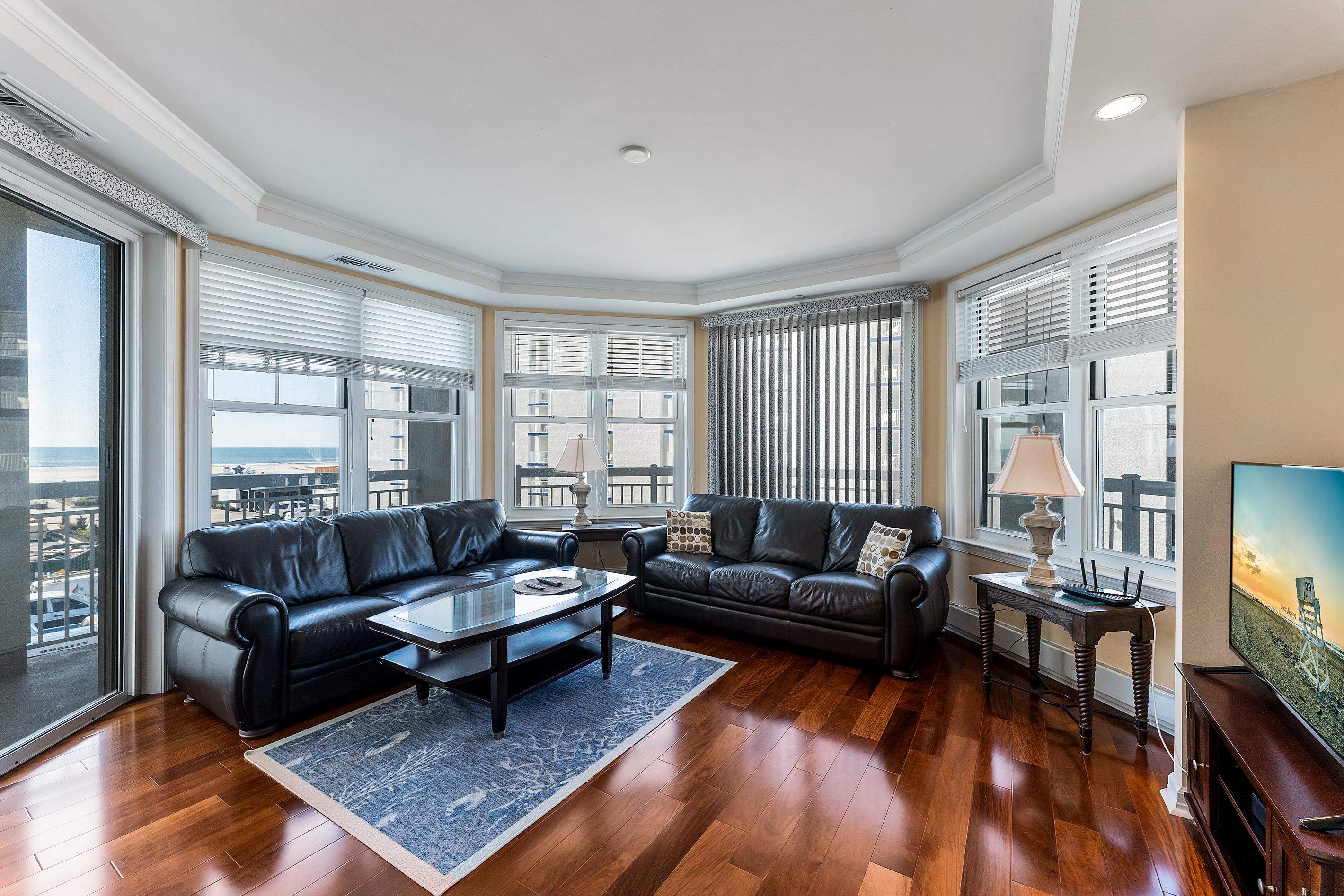 9601 Atlantic Avenue 203