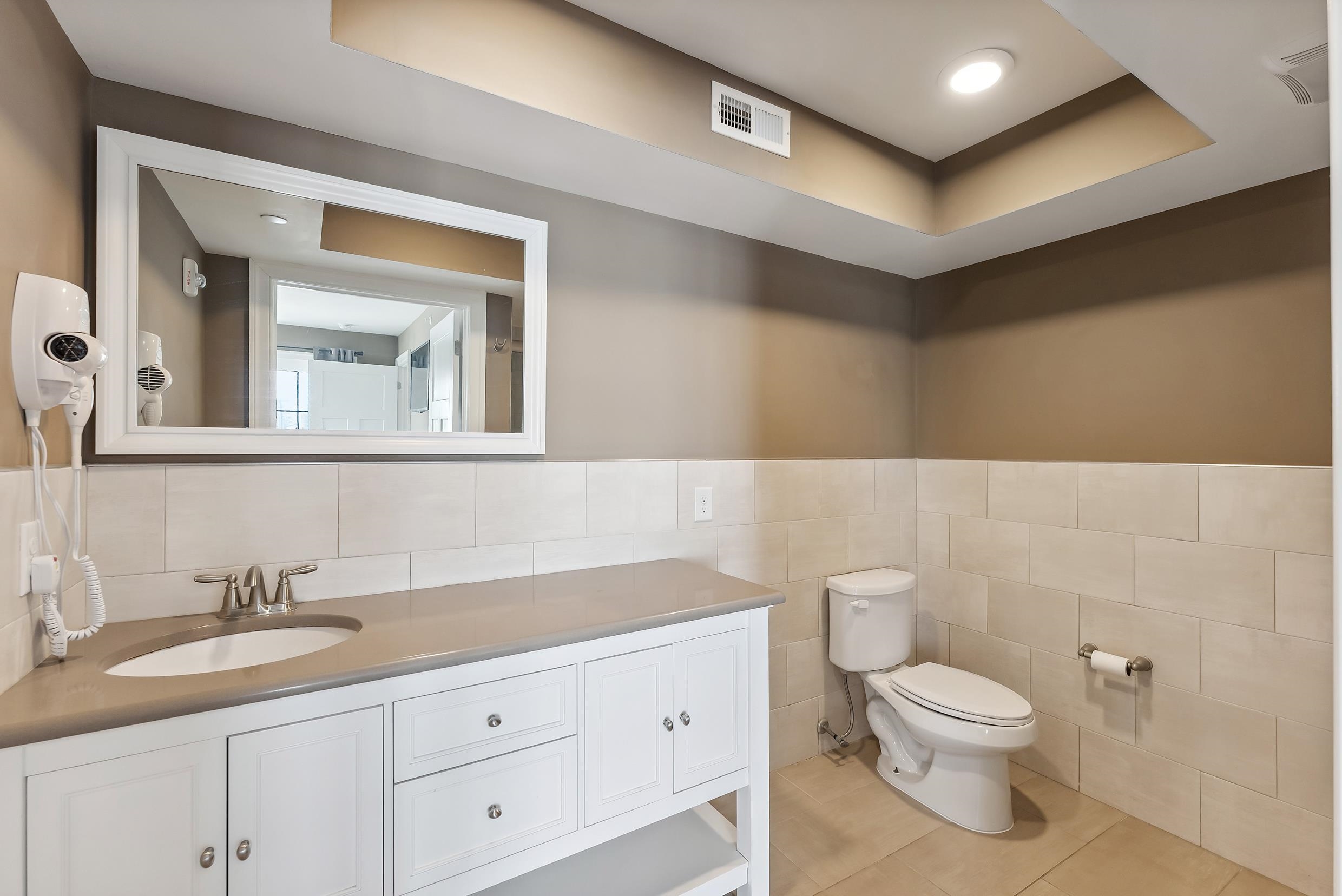 8600 Landis Avenue #301, Sea Isle City, New Jersey image 13