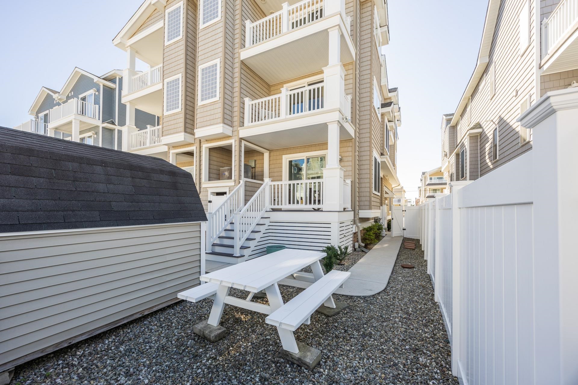 225 57th Street St #WEST, Sea Isle City, New Jersey image 46