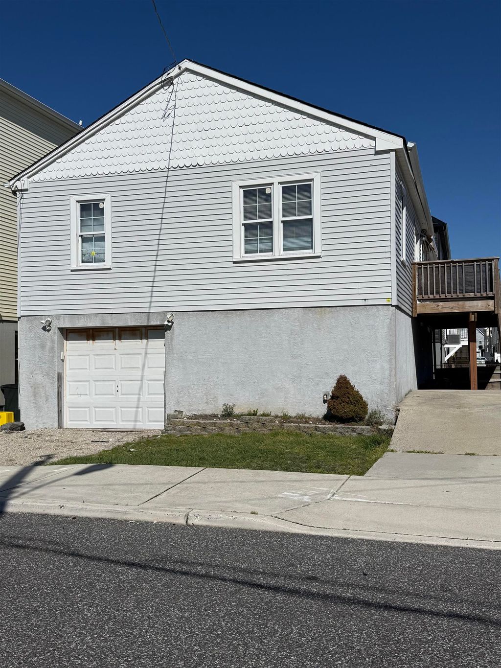 Photo of 210 Q Avenue, West Wildwood, NJ 08260 (MLS # 261138)