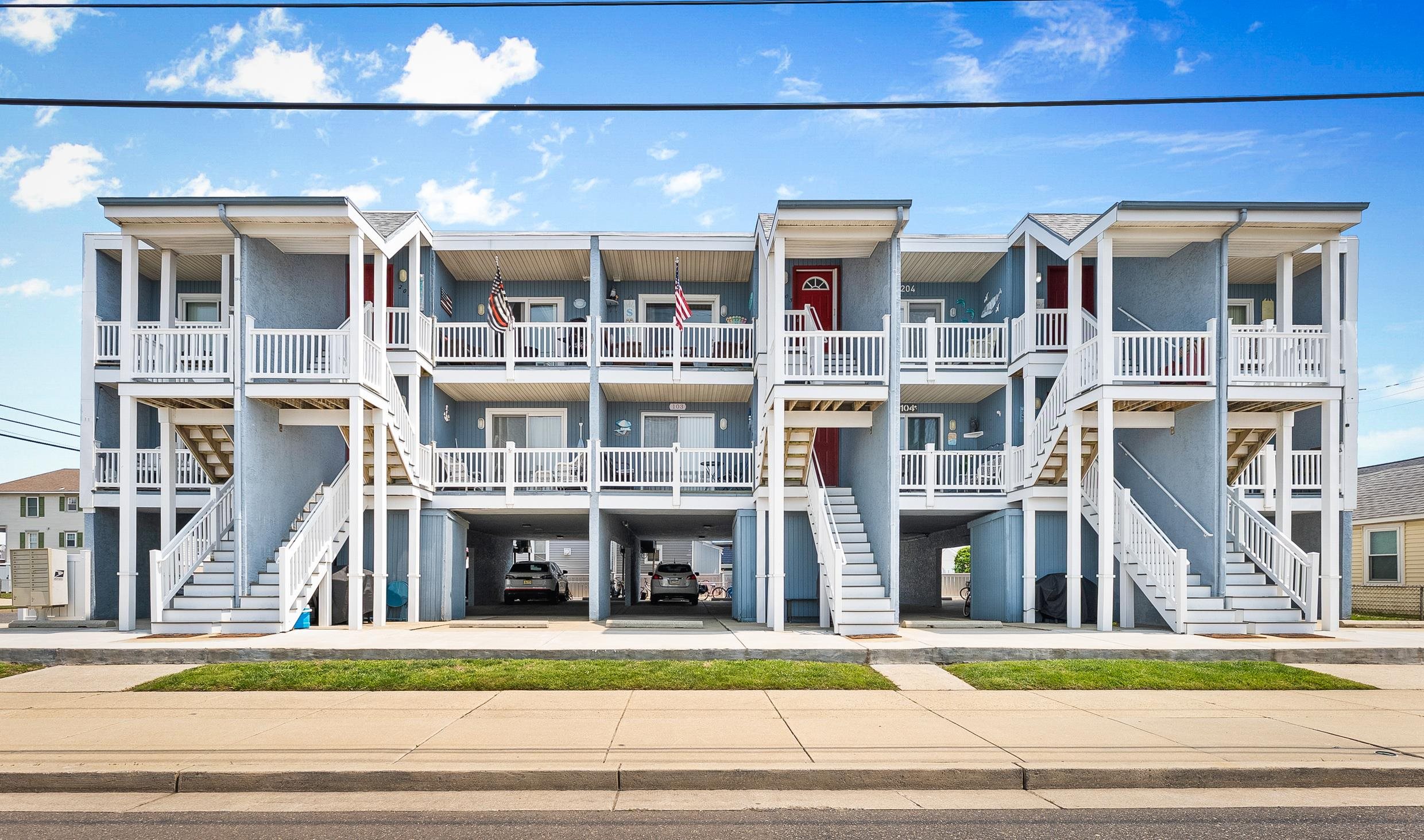 230 W 17th Avenue #202, North Wildwood, New Jersey image 1