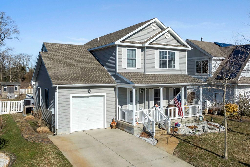 Photo of 7 N 6th Street, Del Haven, NJ 08251 (MLS # 260561)